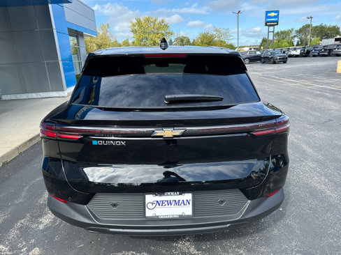 New 2026 Chevrolet Equinox EV LT image 8