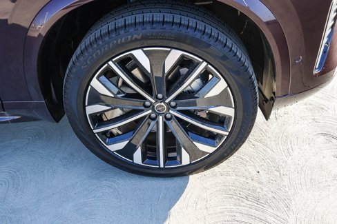 New 2026 Volvo XC90 B6 Plus image 15