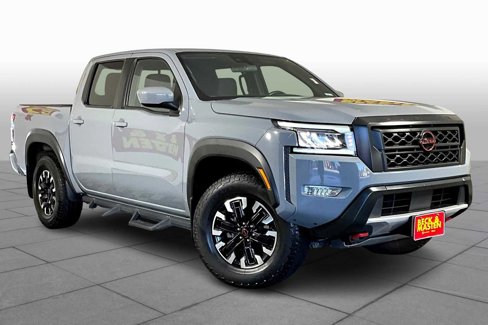 Used 2023 Nissan Frontier PRO-4X w/ Tow Package image 2