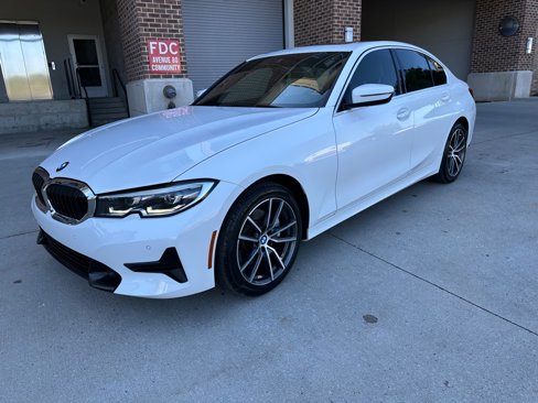 Used 2019 BMW 330i xDrive Sedan w/ Convenience Package image 3
