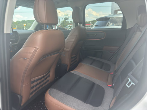 Used 2022 Ford Bronco Sport Outer Banks w/ Tech Package image 11