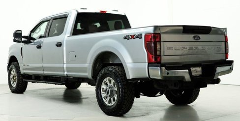 Used 2022 Ford F350 XLT w/ Camper Package image 5
