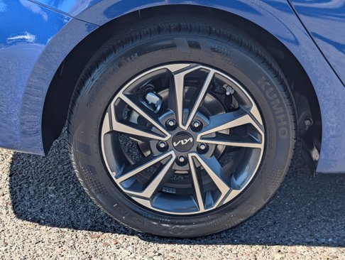 Certified 2023 Kia Forte LXS w/ LXS Technology Package image 7