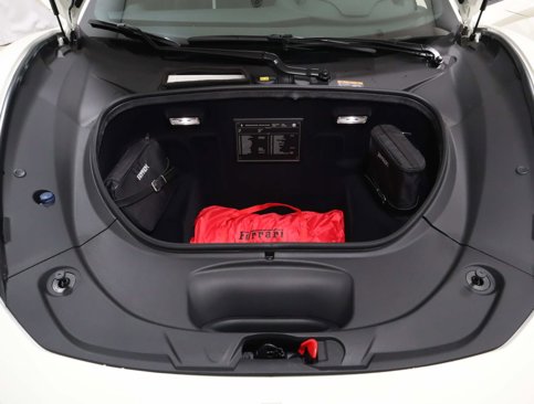 Certified 2022 Ferrari F8 Tributo image 23