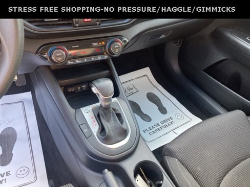 Used 2019 Kia Forte LXS image 19