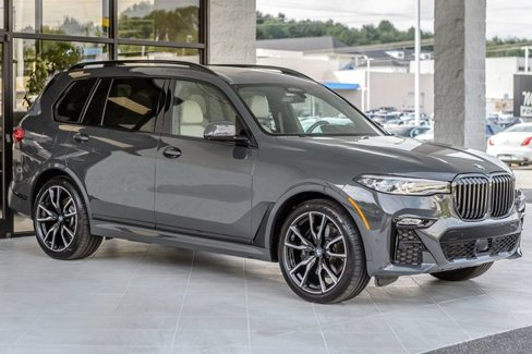 Used 2022 BMW X7 xDrive40i w/ M Sport Package image 4