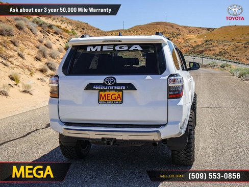 Used 2019 Toyota 4Runner 4WD image 8