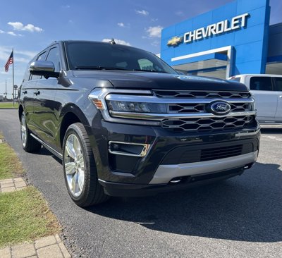 Used 2024 Ford Expedition Platinum image 1