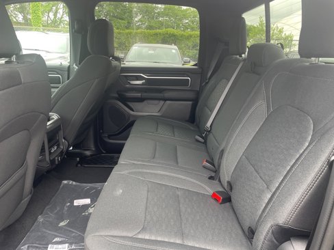 New 2026 RAM 1500 4x4 Crew Cab image 13
