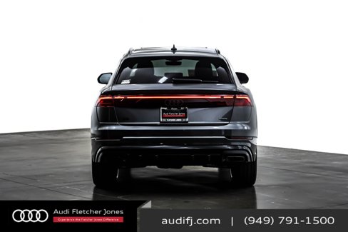 New 2025 Audi Q8 Premium Plus image 3