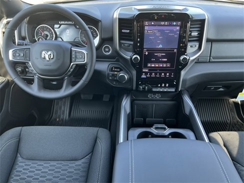 New 2026 RAM 1500 4x4 Crew Cab image 3