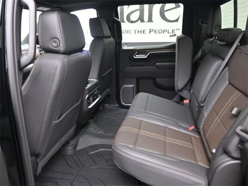 New 2026 Chevrolet Silverado 1500 High Country w/ High Country Premium Package image 8