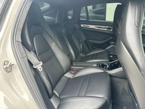 Used 2018 Porsche Panamera Turbo image 33