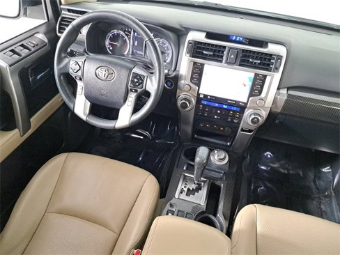Used 2020 Toyota 4Runner Limited image 15