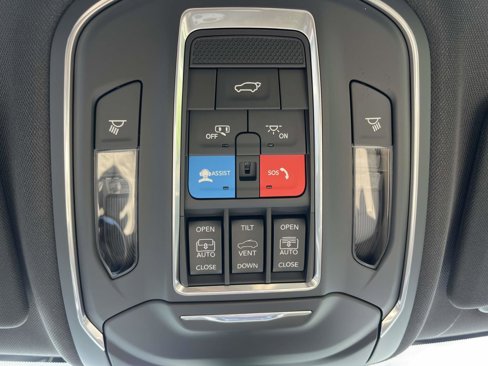 New 2025 Jeep Grand Cherokee L Limited image 26