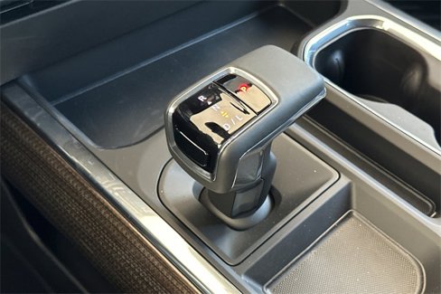 New 2025 Chevrolet Silverado 1500 LT Trail Boss w/ Convenience Package II image 28