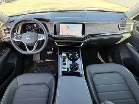 New 2025 Volkswagen Atlas SEL image 21
