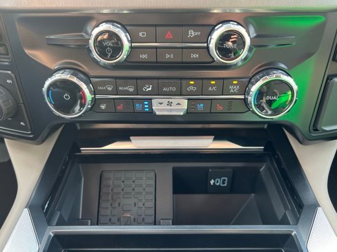 New 2025 Ford F250 Platinum w/ Platinum Plus Package image 32