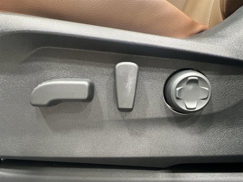 New 2025 Subaru Ascent Touring image 12