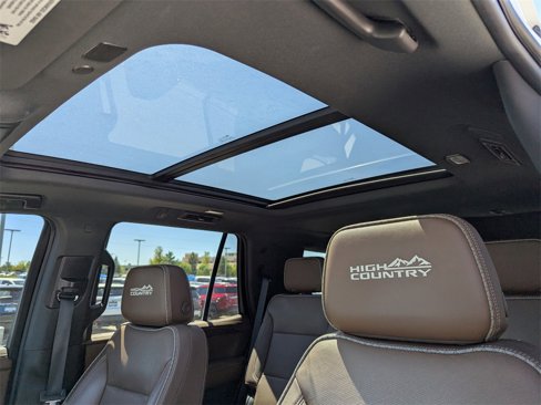 Used 2022 Chevrolet Tahoe High Country image 32
