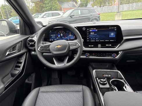 New 2026 Chevrolet Equinox LT w/ Convenience Package II image 13