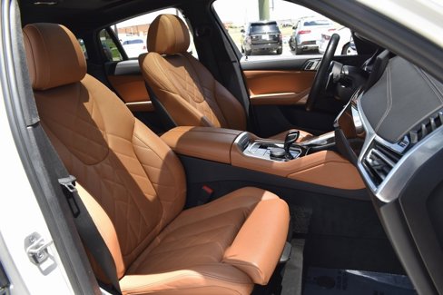Used 2023 BMW X6 xDrive40i w/ M Sport Package image 18
