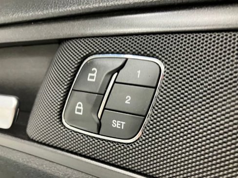 Used 2019 Ford Fusion Titanium image 38