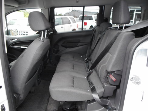 Used 2016 Ford Transit Connect XLT image 16