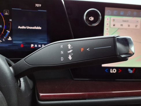 New 2025 Chevrolet Traverse Z71 w/ Enhanced Driving Package image 24