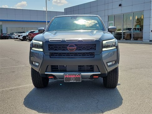 New 2025 Nissan Frontier PRO-4X image 3