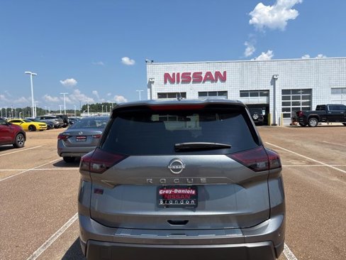 New 2026 Nissan Rogue SV image 3