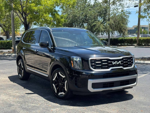 Used 2024 Kia Telluride S image 4