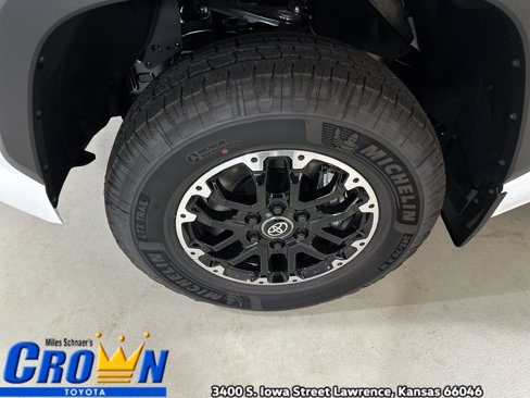 New 2026 Toyota Tundra SR5 image 11