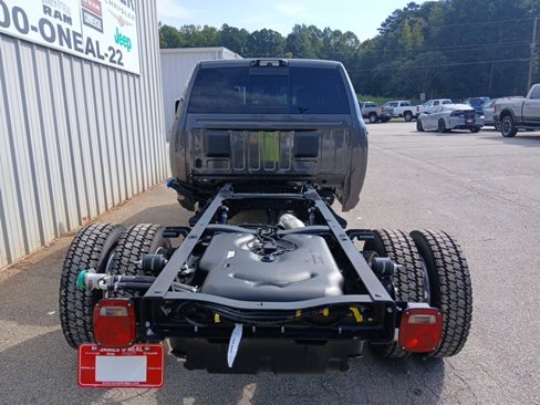 New 2026 RAM 4500 Laramie image 4