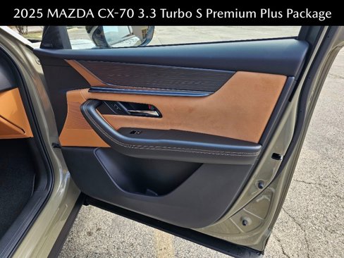 New 2025 MAZDA CX-70 3.3 Turbo S w/ Premium Plus image 10