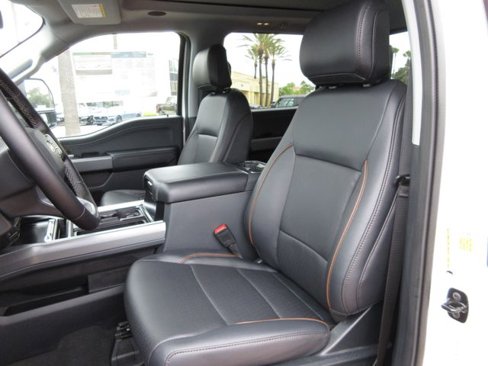 New 2025 Ford F250 Lariat image 11