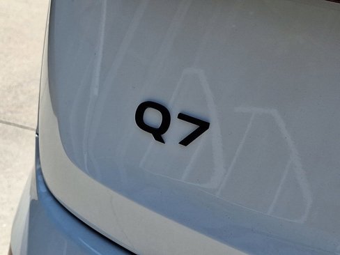 New 2025 Audi Q7 3.0T Premium Plus image 24