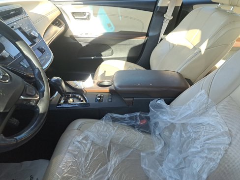 Used 2017 Toyota Avalon Limited w/ Carpet Mat Package image 4