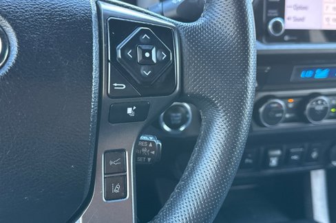 Used 2021 Toyota Tacoma TRD Off-Road image 36