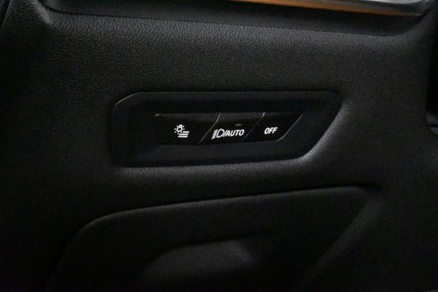 New 2026 BMW X5 xDrive50e w/ M Sport Package image 27