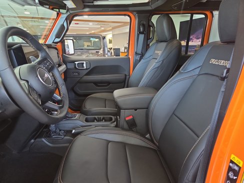 Used 2025 Jeep Wrangler Unlimited Rubicon 392 image 28