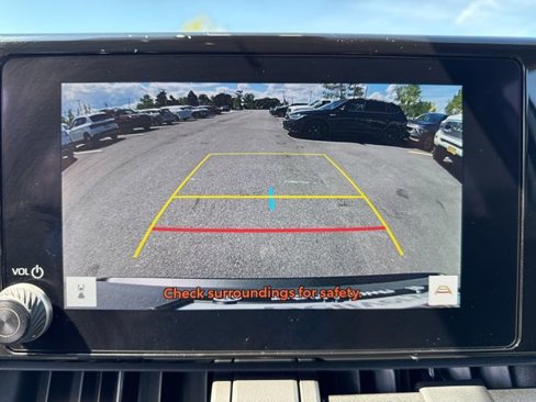 Used 2025 Toyota RAV4 XLE image 17