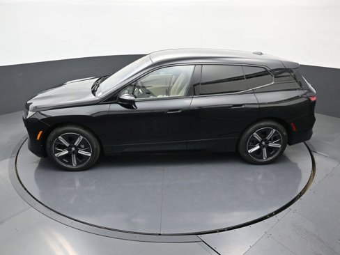 New 2026 BMW iX xDrive45 image 39