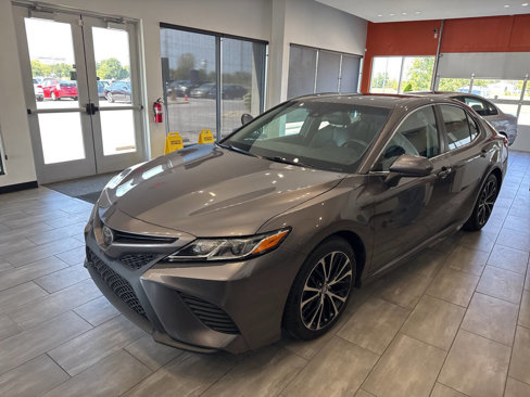 Used 2018 Toyota Camry SE image 8