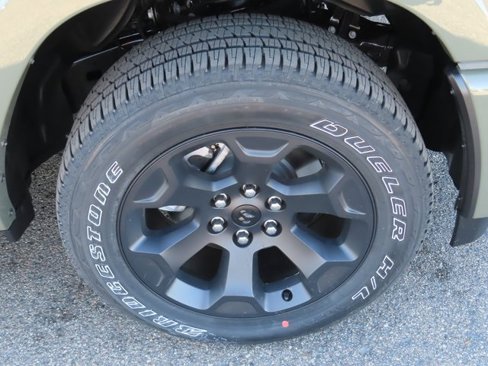New 2026 RAM 1500 4x4 Crew Cab image 14