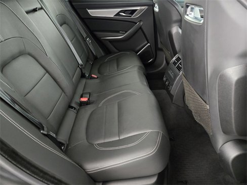 Certified 2024 Jaguar F-PACE R-Dynamic S image 17