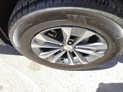 Used 2025 Chevrolet Equinox LT w/ Convenience Package II image 33
