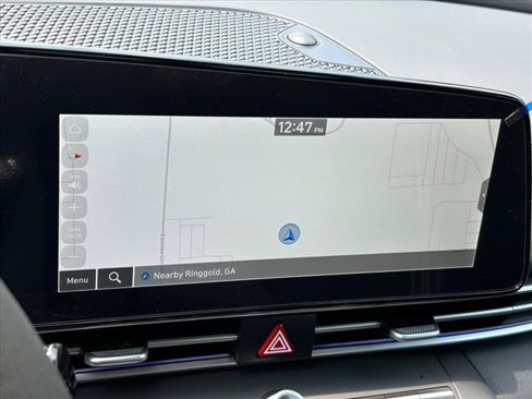 Certified 2024 Hyundai Elantra SEL image 19