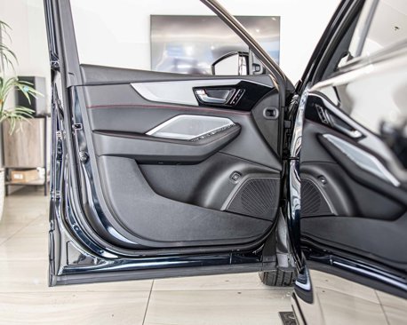 Used 2025 Acura MDX A-Spec image 36