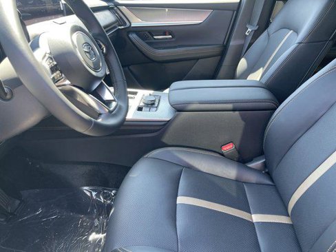 New 2025 MAZDA CX-70 Plug-In Hybrid w/ Premium Plus image 24